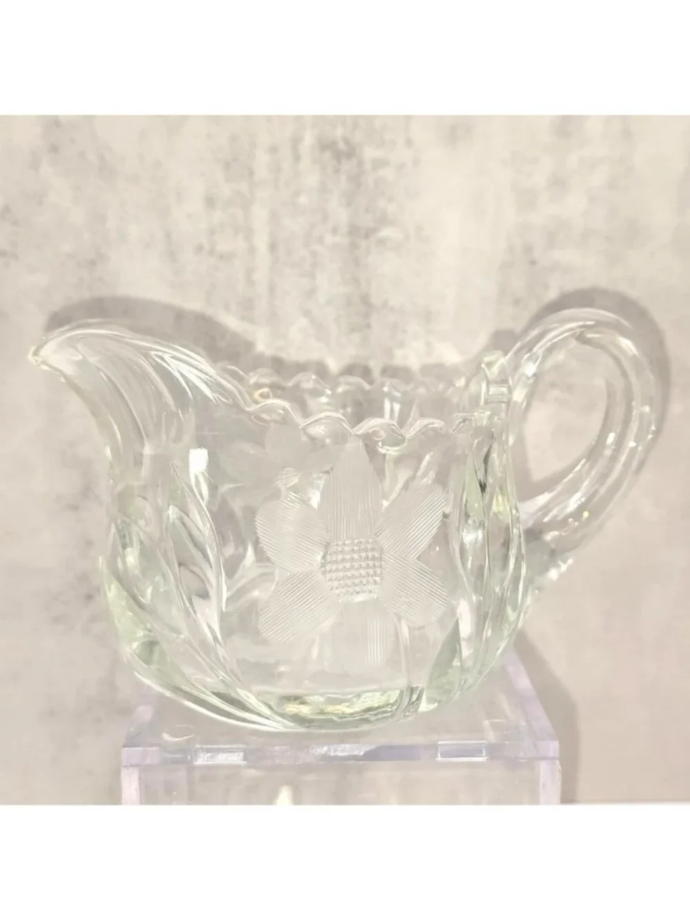 Vintage Glass Creamer & Sugar Bowl Set With Floral Etching Star Base VL5076